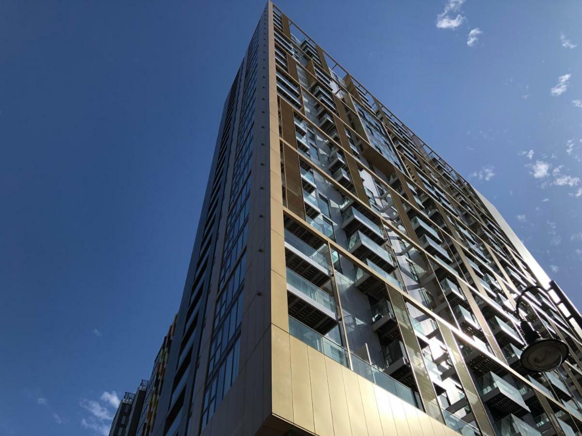 Eye Suites Apartment *